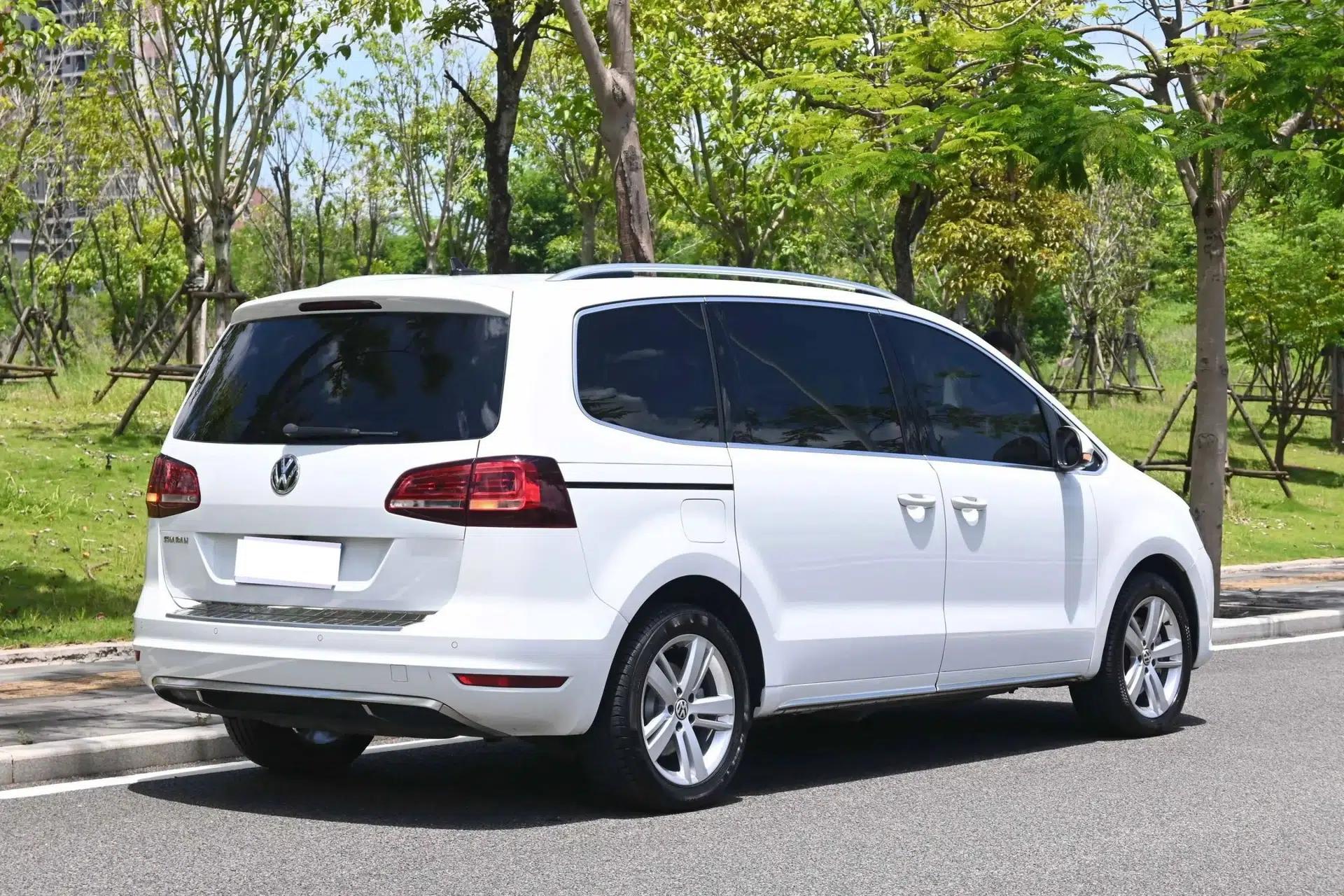 Volkswagen Sharan 2018 Revised Version 380TSI Comfort Edition 7-Seater — миниатюра 8