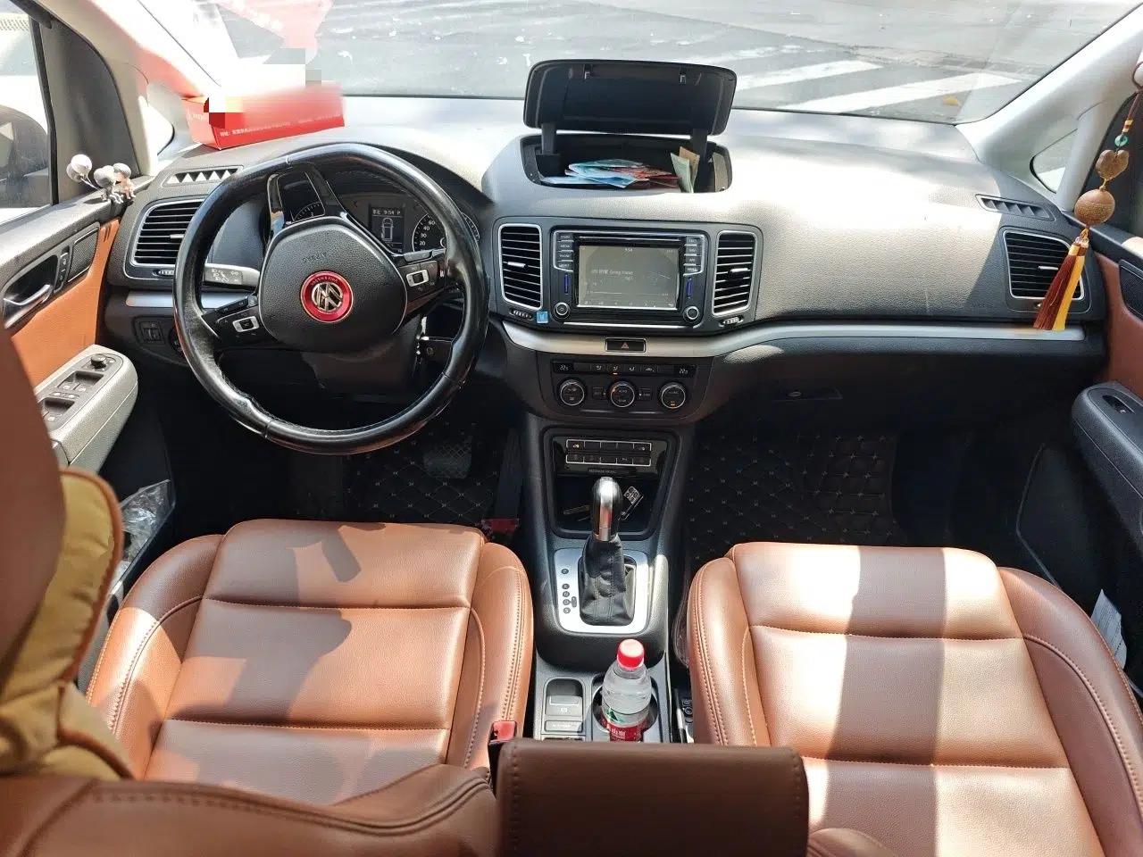 Volkswagen Sharan 2018 380TSI Comfort Edition 7-Seater — миниатюра 9