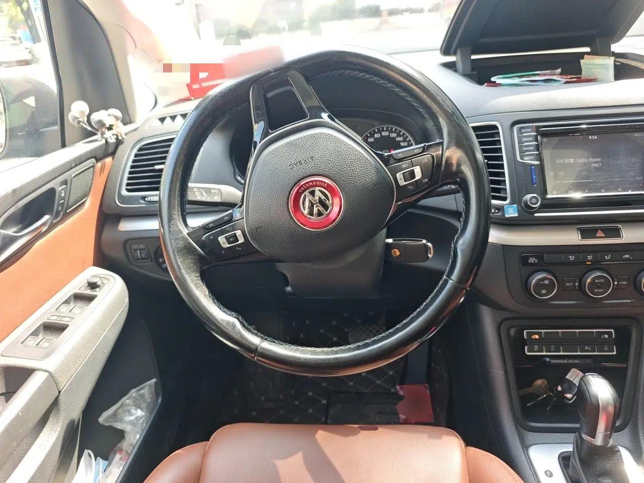 Volkswagen Sharan 2018 380TSI Comfort Edition 7-Seater — миниатюра 10