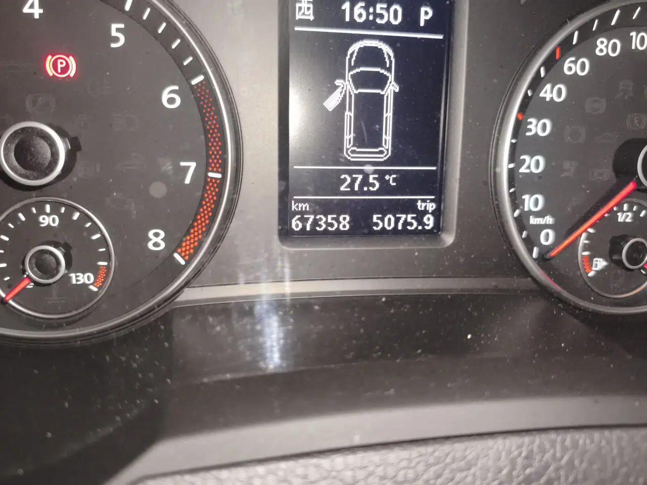Volkswagen Sharan 2018 380TSI Comfort Edition 7-Seater — миниатюра 12