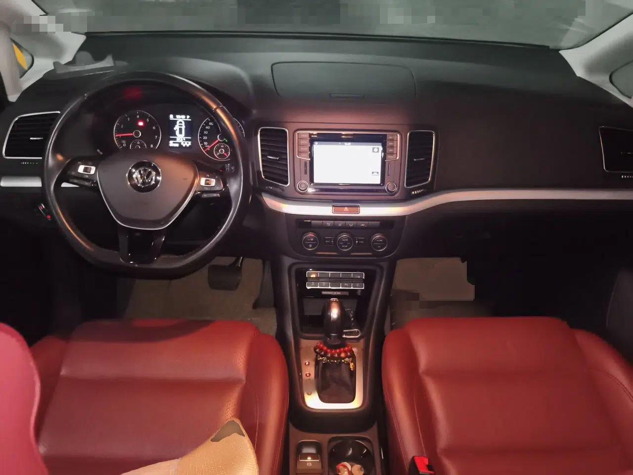 Volkswagen Sharan 2018 380TSI Comfort Edition 7-Seater — миниатюра 9