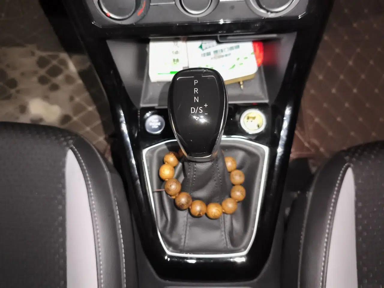 Volkswagen Tacqua 2021 1.5L Automatic Yue Zhi Lian Edition — миниатюра 14