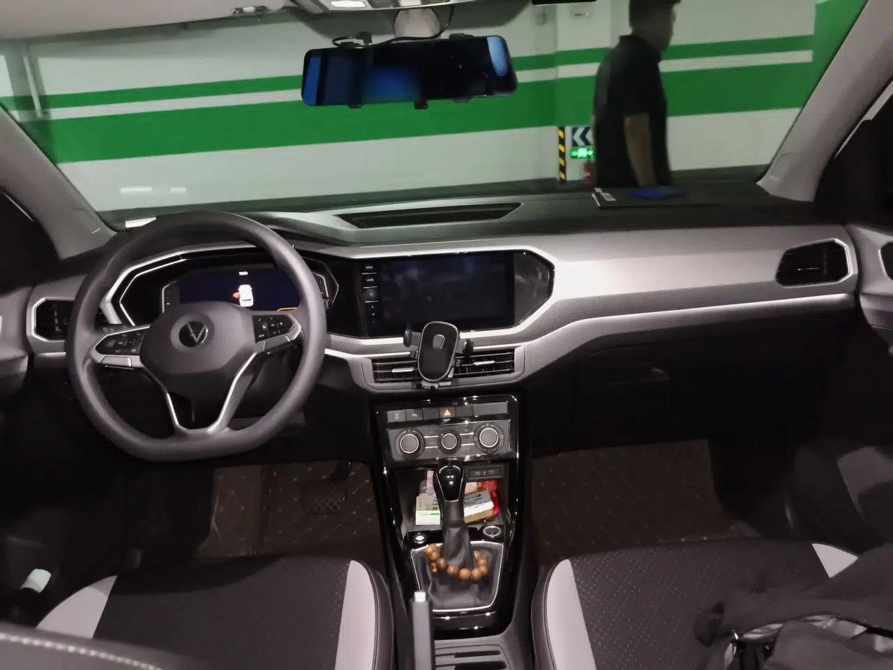 Volkswagen Tacqua 2021 1.5L Automatic Yue Zhi Lian Edition — миниатюра 9