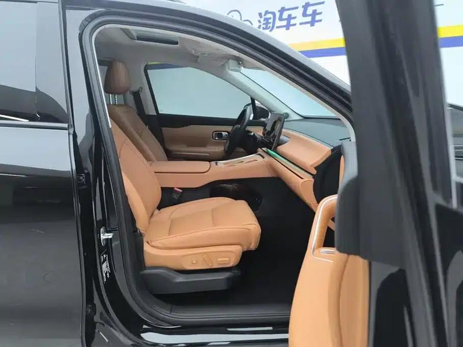 Leapmotor C16 2026 Extended Range, 280 LiDAR Smart Edition, 6-Seater — миниатюра 8