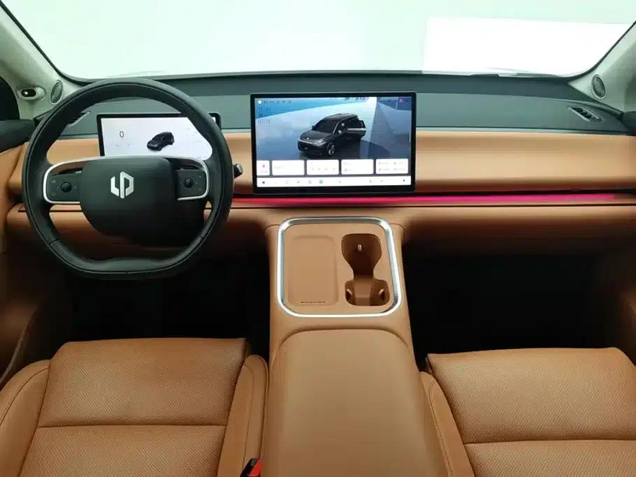 Leapmotor C16 2026 Pure Electric 630 LiDAR Smart Edition 6-Seater — миниатюра 12