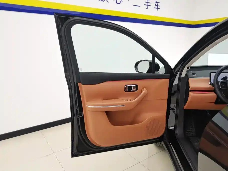 Leapmotor C16 2026 Pure Electric 630 LiDAR Smart Edition 6-Seater — миниатюра 7