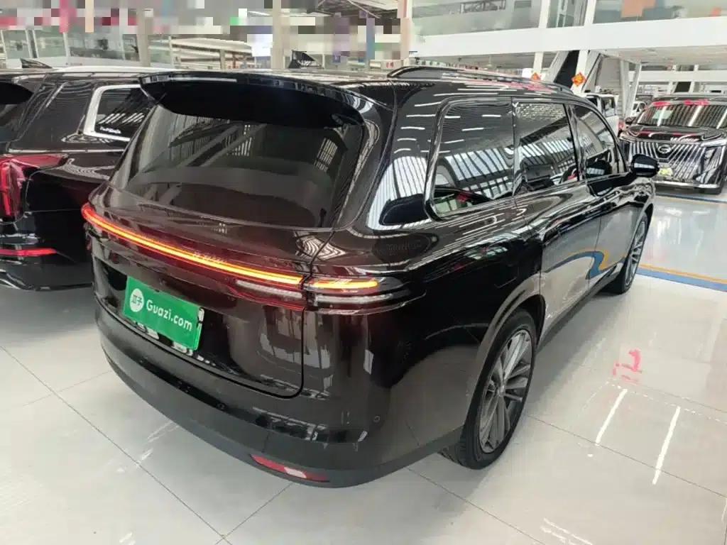 Leapmotor C16 2024 Range Extended 200 Premium Edition — миниатюра 7