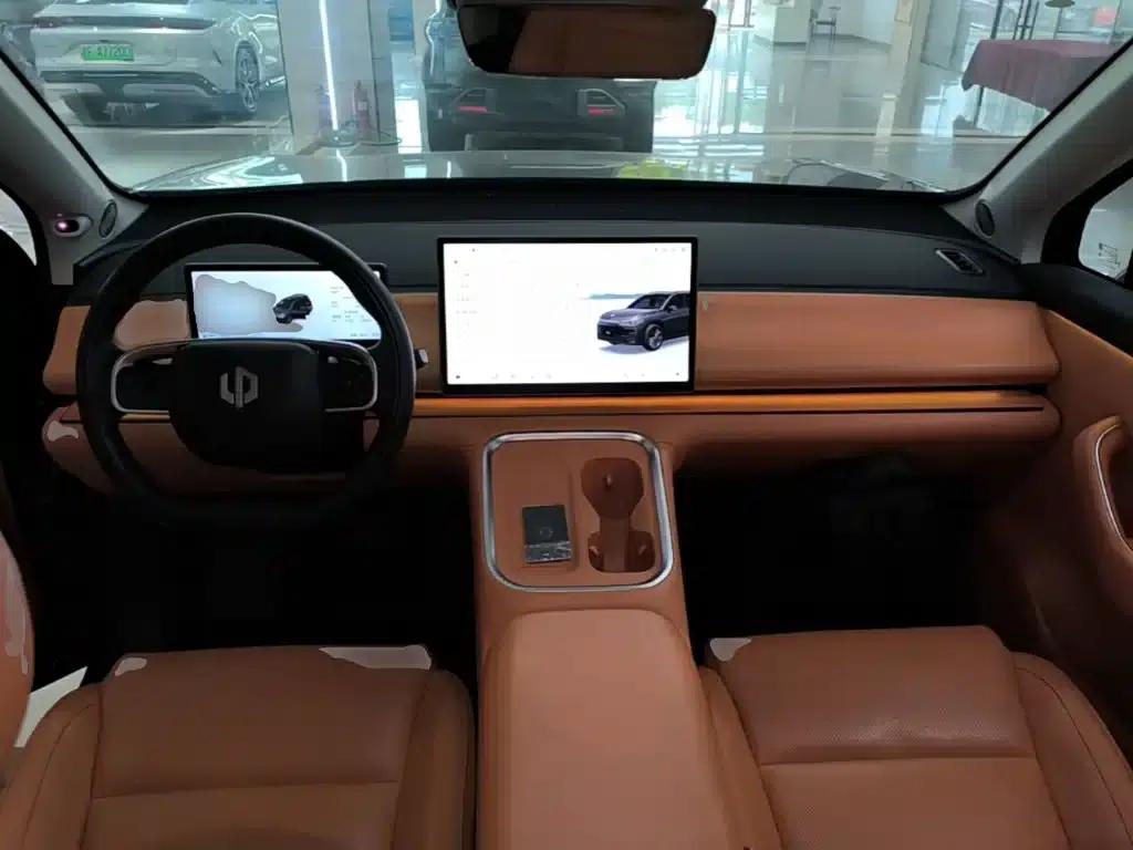 Leapmotor C16 2026 Extended Range, 280 LiDAR Smart Edition, 6-Seater — миниатюра 10
