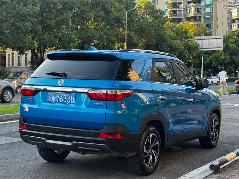 Fengguang S560 2018 Model 1.8L Manual Comfort 7-Seater — миниатюра 7