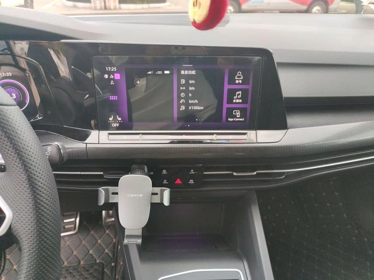 Volkswagen Golf GTI 2023 380TSI DSG GTI — миниатюра 13