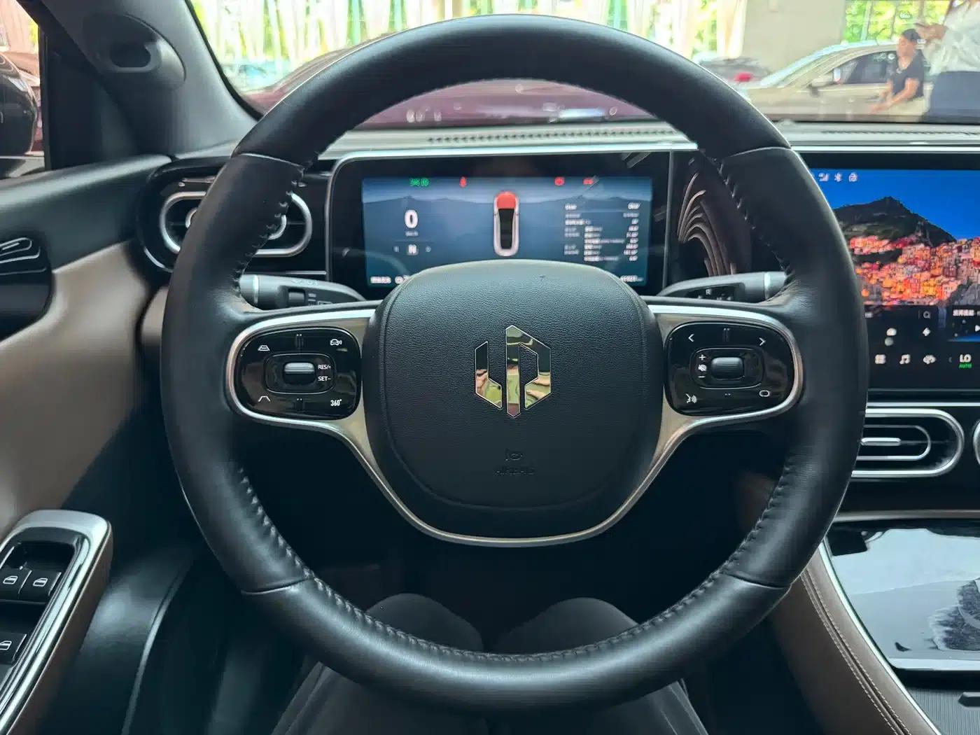Leapmotor C01 2023 Range Extender 216 Comfort Edition — миниатюра 23