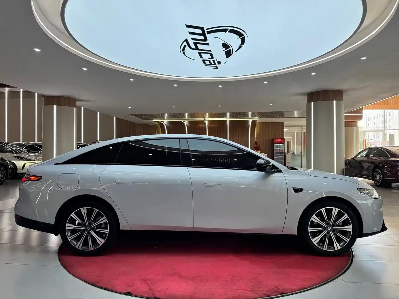 Leapmotor C01 2023 Range Extender 216 Comfort Edition — миниатюра 4