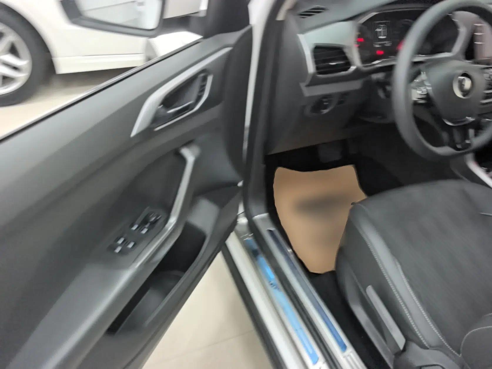 Volkswagen T-Cross 2021 280TSI DSG Comfort Edition — миниатюра 18