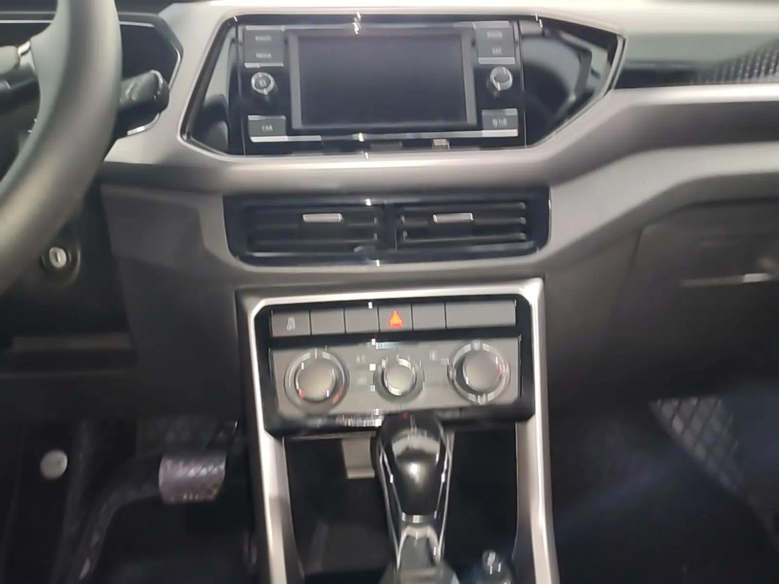 Volkswagen T-Cross 2019 280TSI DSG Comfort Edition — миниатюра 15