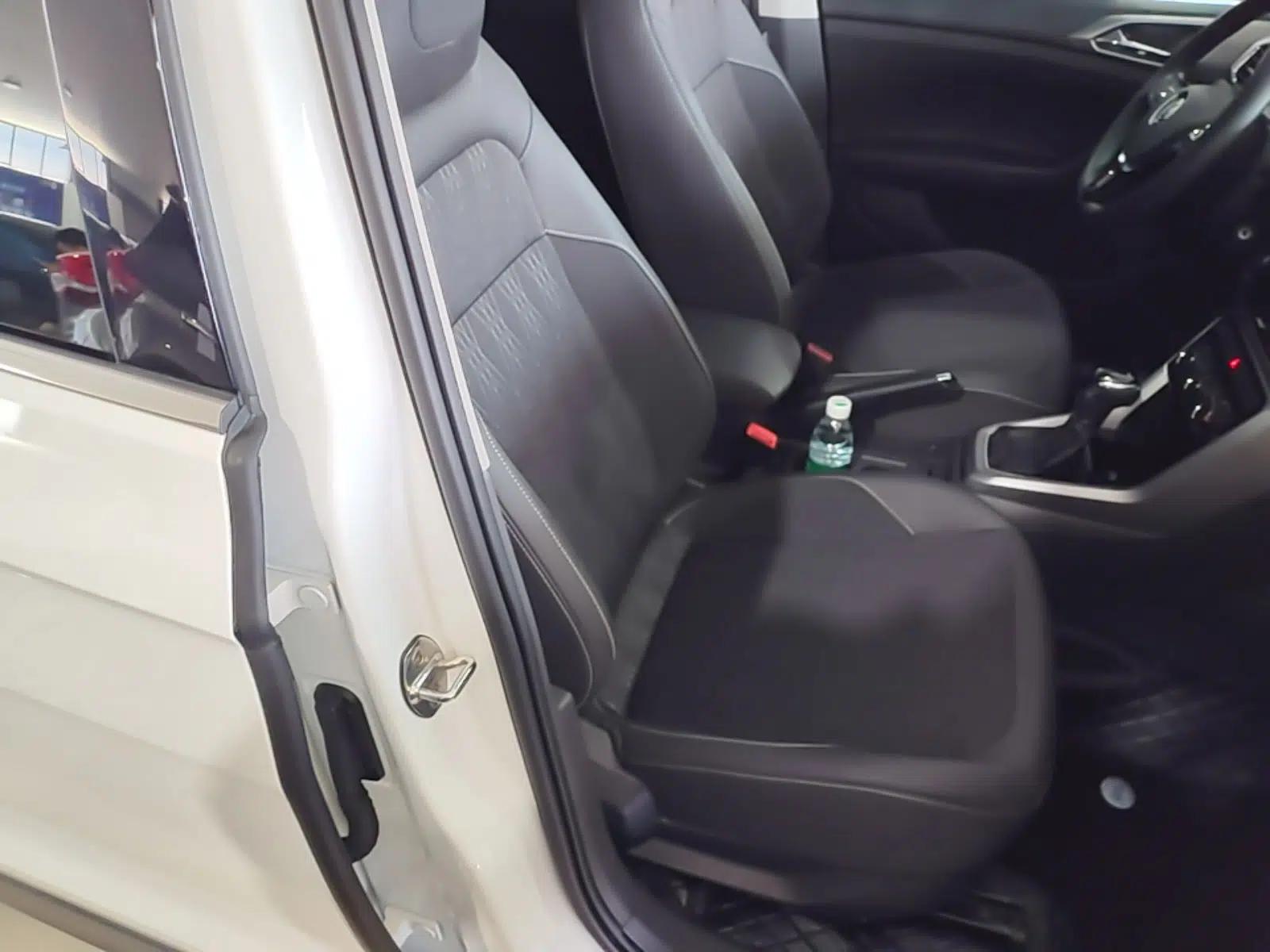 Volkswagen T-Cross 2019 280TSI DSG Comfort Edition — миниатюра 19