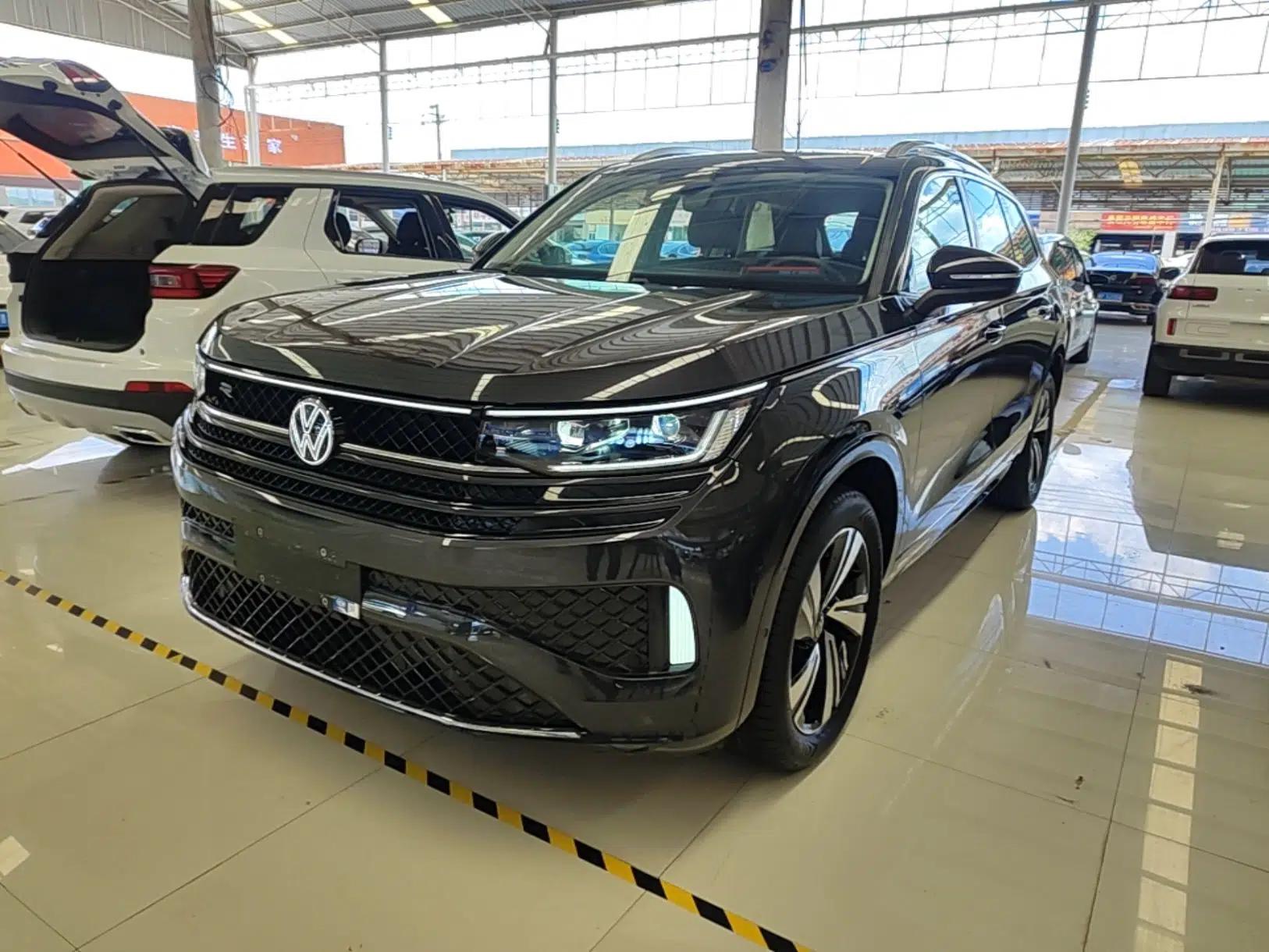 Volkswagen Tavendor 2023 380TSI Four-Wheel Drive R-Line Cruise Edition — миниатюра 1