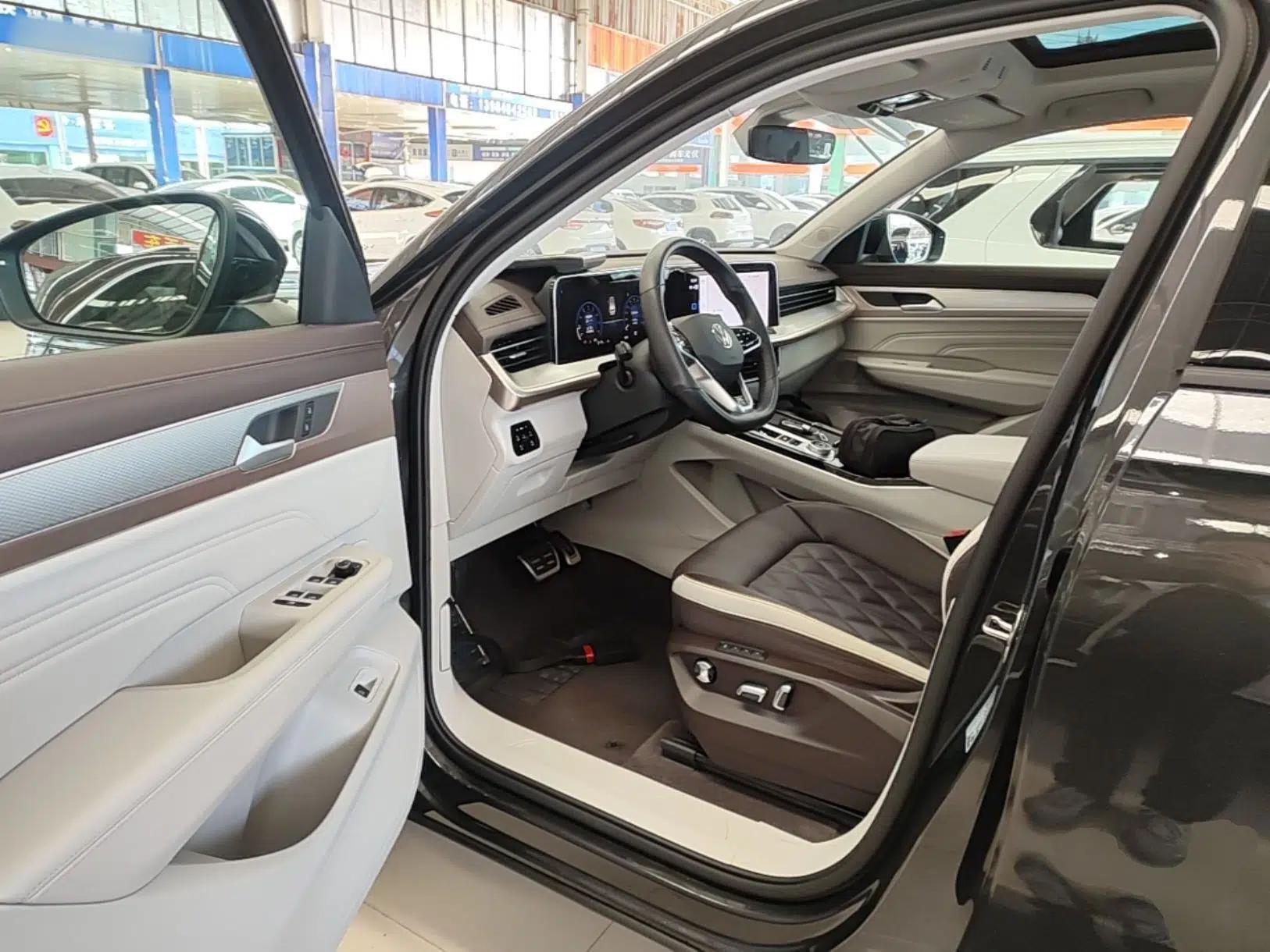 Volkswagen Tavendor 2023 380TSI Four-Wheel Drive R-Line Cruise Edition — миниатюра 18