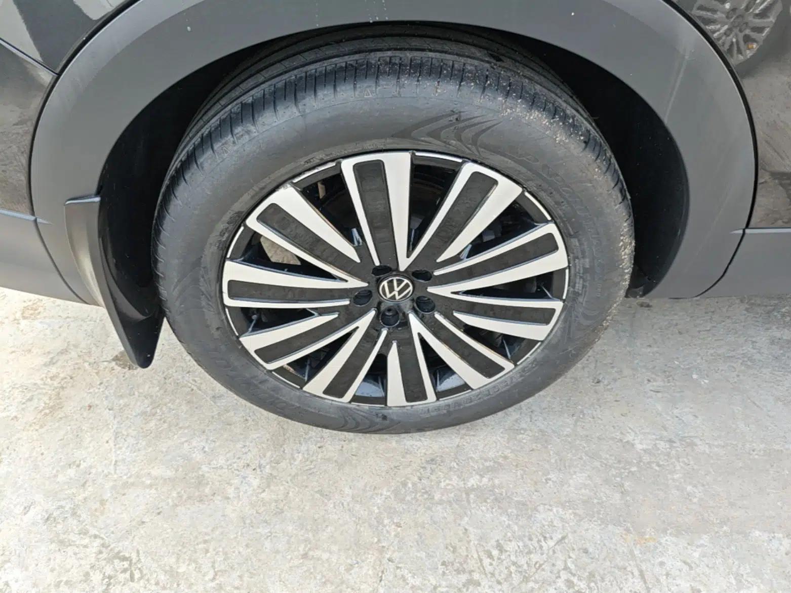 Volkswagen Tavendor 2023 330TSI Luxury Touring Edition — миниатюра 11
