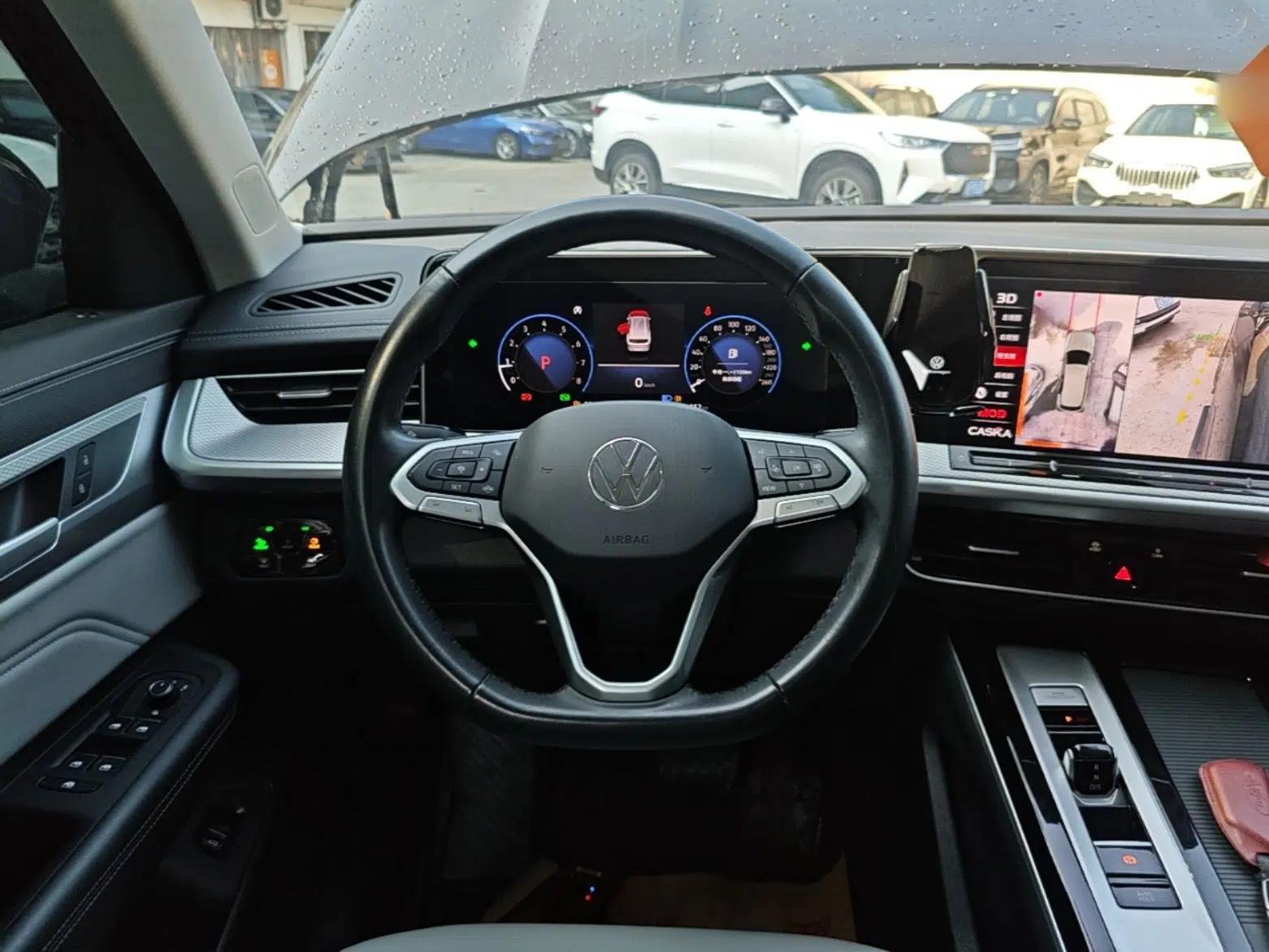 Volkswagen Tavendor 2023 330TSI Luxury Touring Edition — миниатюра 18
