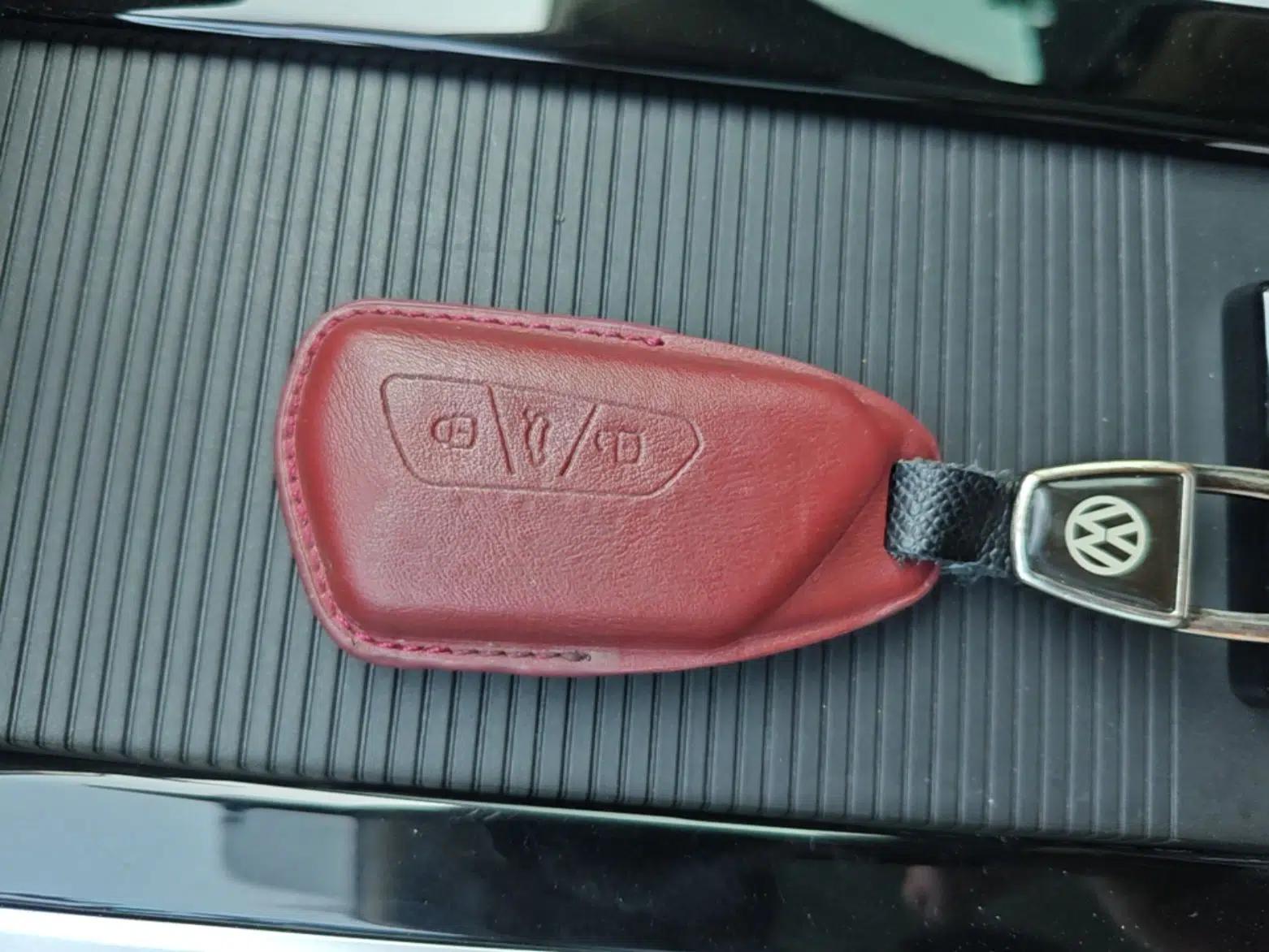 Volkswagen Tavendor 2023 330TSI Luxury Touring Edition — миниатюра 28