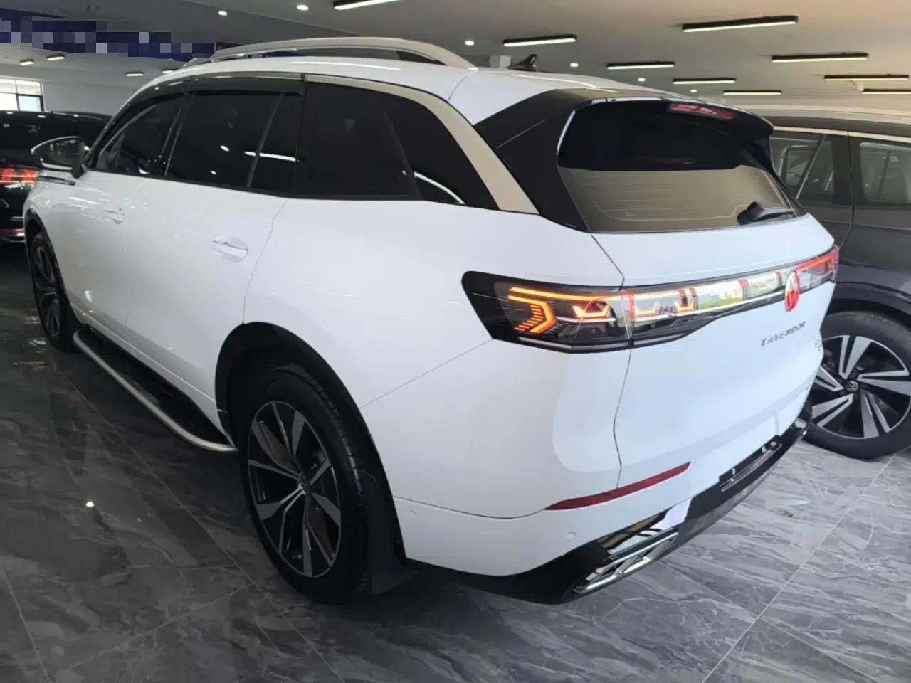 Volkswagen Tavendor 2024 380TSI All-Wheel-Drive R-Line Journey Shared Enjoyment Model — миниатюра 13