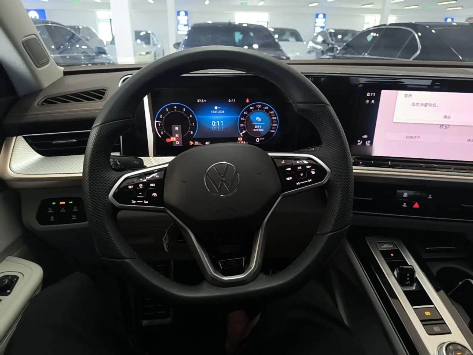 Volkswagen Tavendor 2024 380TSI All-Wheel-Drive R-Line Journey Shared Enjoyment Model — миниатюра 18