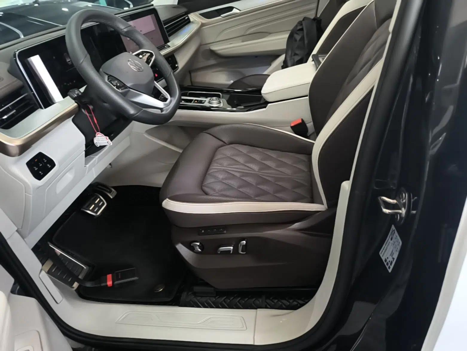 Volkswagen Tavendor 2024 380TSI All-Wheel-Drive R-Line Journey Shared Enjoyment Model — миниатюра 22