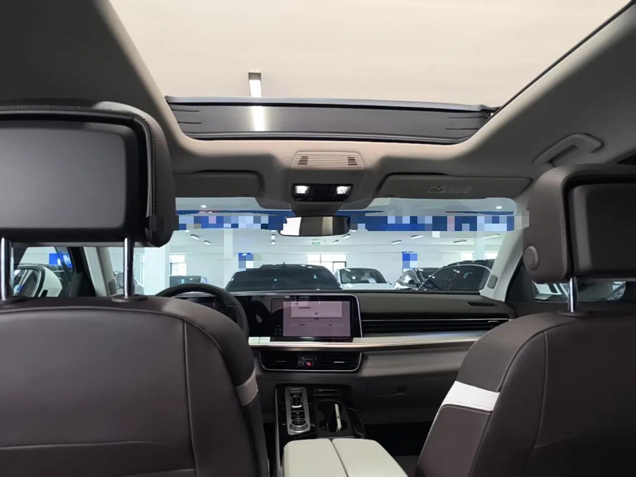 Volkswagen Tavendor 2024 380TSI All-Wheel-Drive R-Line Journey Shared Enjoyment Model — миниатюра 26