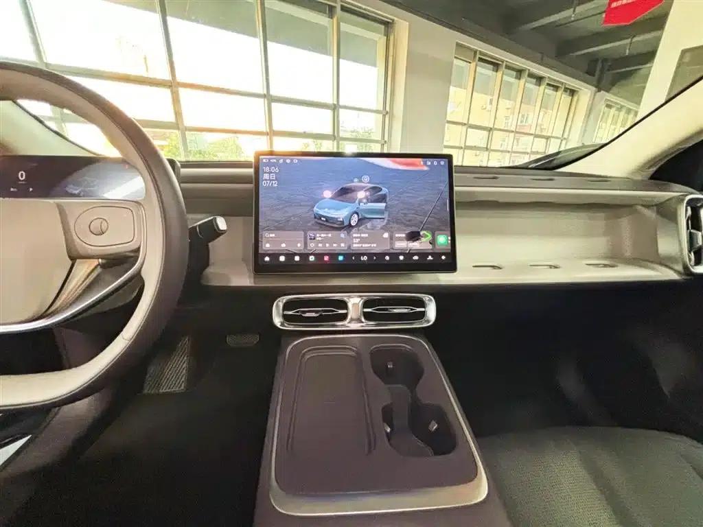 Leapmotor B01 2025 Model 550 LiDAR Edition — миниатюра 13