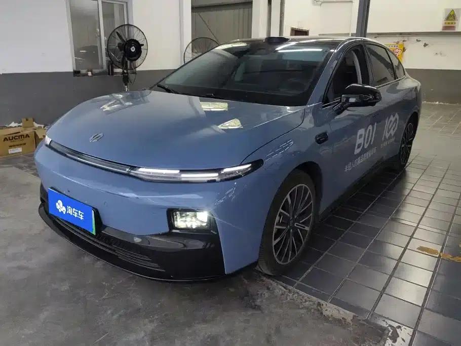 Leapmotor B01 2025 Model 550 LiDAR Edition — миниатюра 1