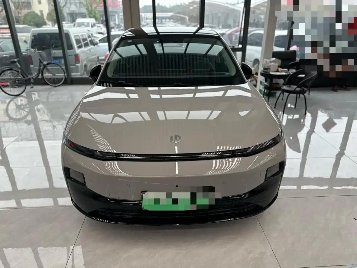 Leapmotor B01 2025 650 Enjoy Edition — миниатюра 2