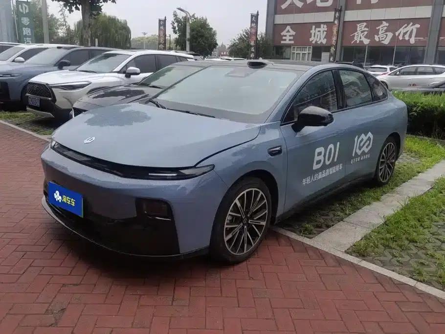 Leapmotor B01 2025 Model 550 LiDAR Edition — миниатюра 1