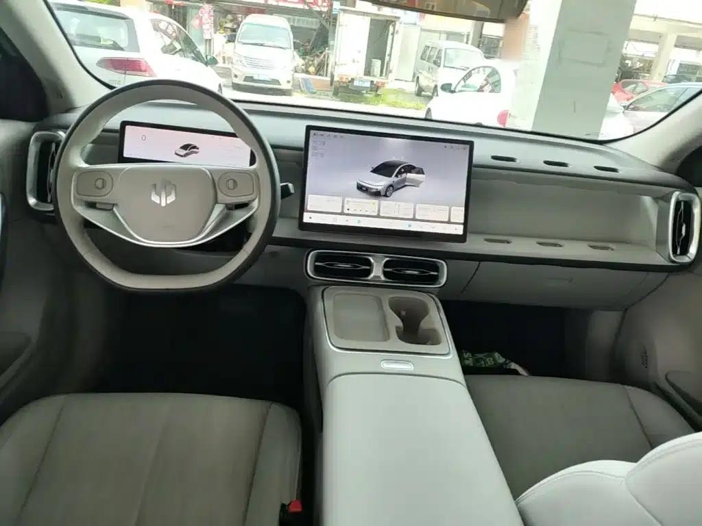 Leapmotor B01 2025 650 Enjoy Edition — миниатюра 10