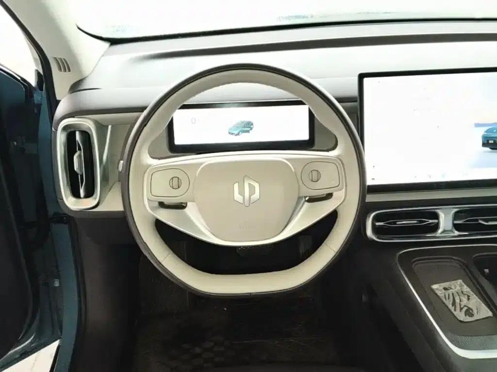 Leapmotor B01 2025 Model 550 LiDAR Edition — миниатюра 11