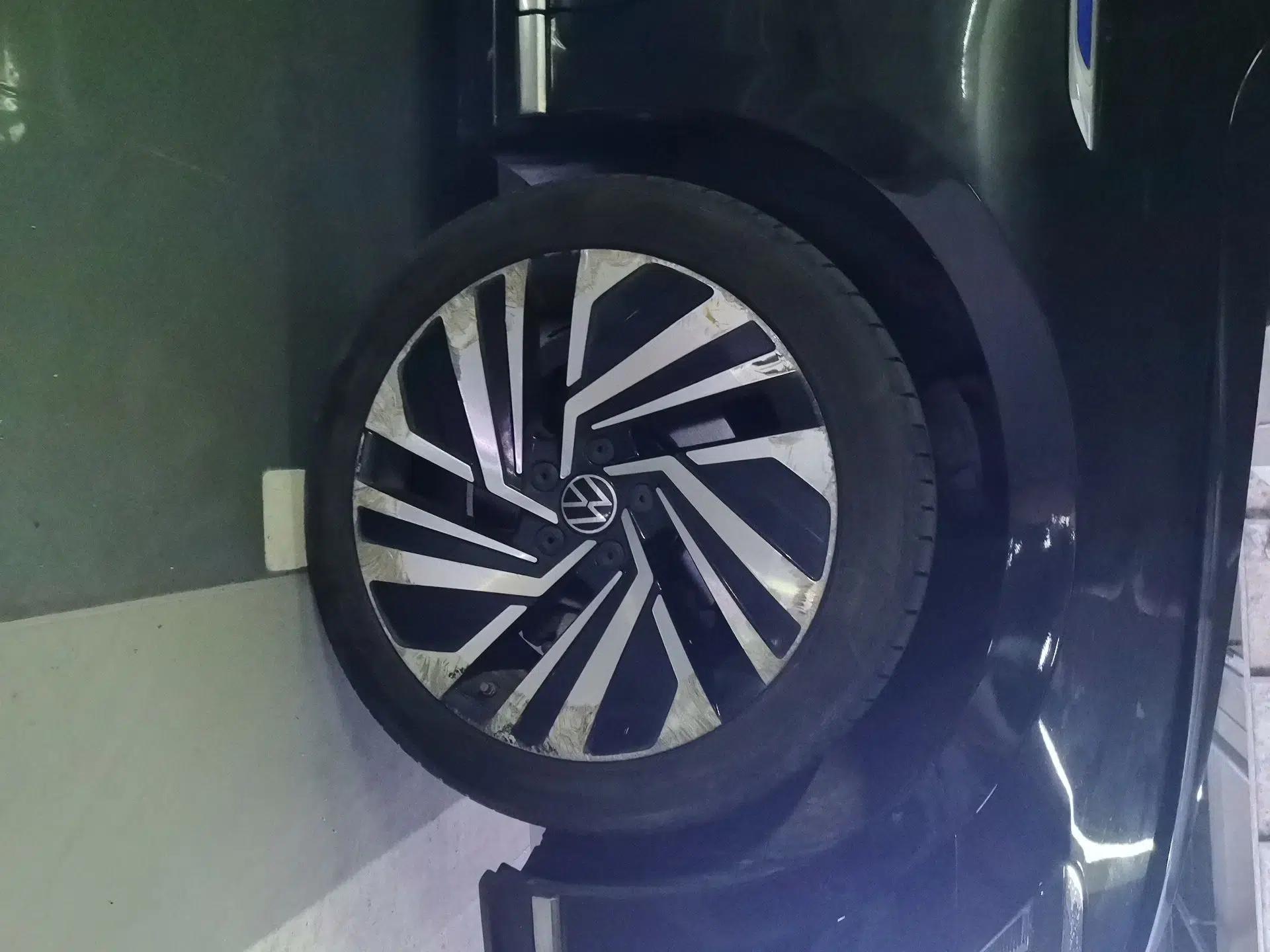 Volkswagen Magotan GTE Plug-in Hybrid 2022 GTE Prestige Model — миниатюра 8