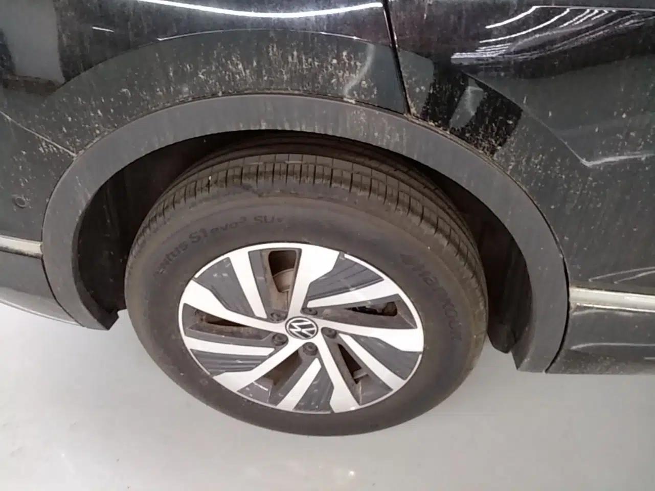 Volkswagen Tiguan L New Energy 2023 430 PHEV Plug-in Hybrid Prestige Edition — миниатюра 11