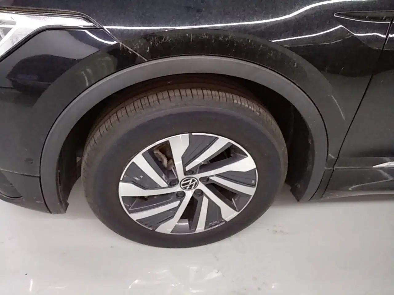 Volkswagen Tiguan L New Energy 2023 430 PHEV Plug-in Hybrid Prestige Edition — миниатюра 10