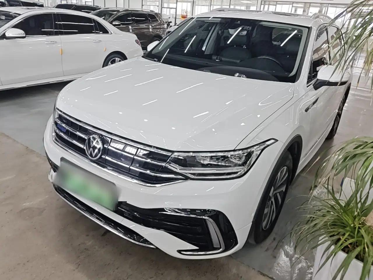 Volkswagen Tiguan L New Energy 2023 430 PHEV Plug-in Hybrid Prestige Edition — миниатюра 1