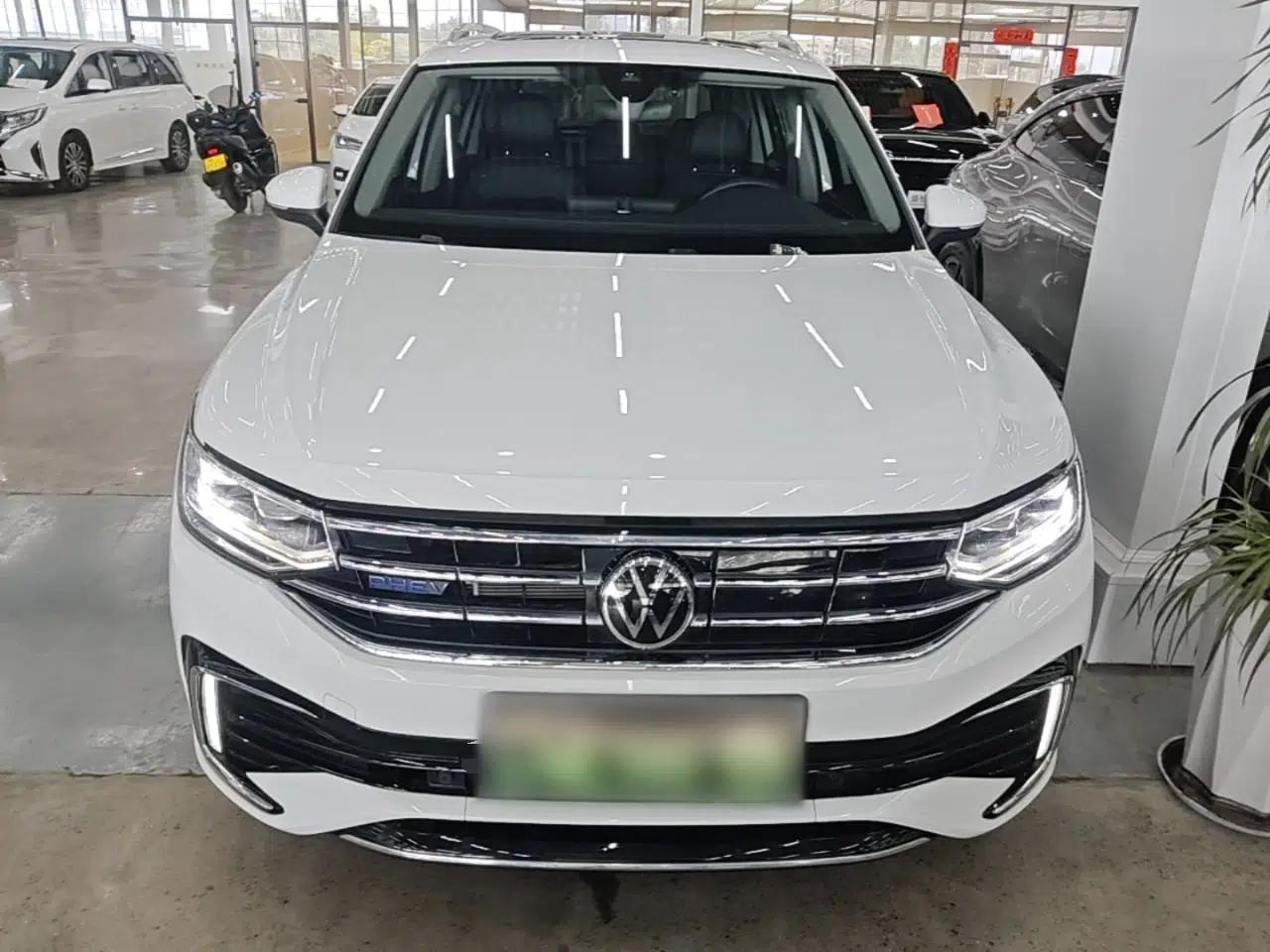 Volkswagen Tiguan L New Energy 2023 430 PHEV Plug-in Hybrid Prestige Edition — миниатюра 2