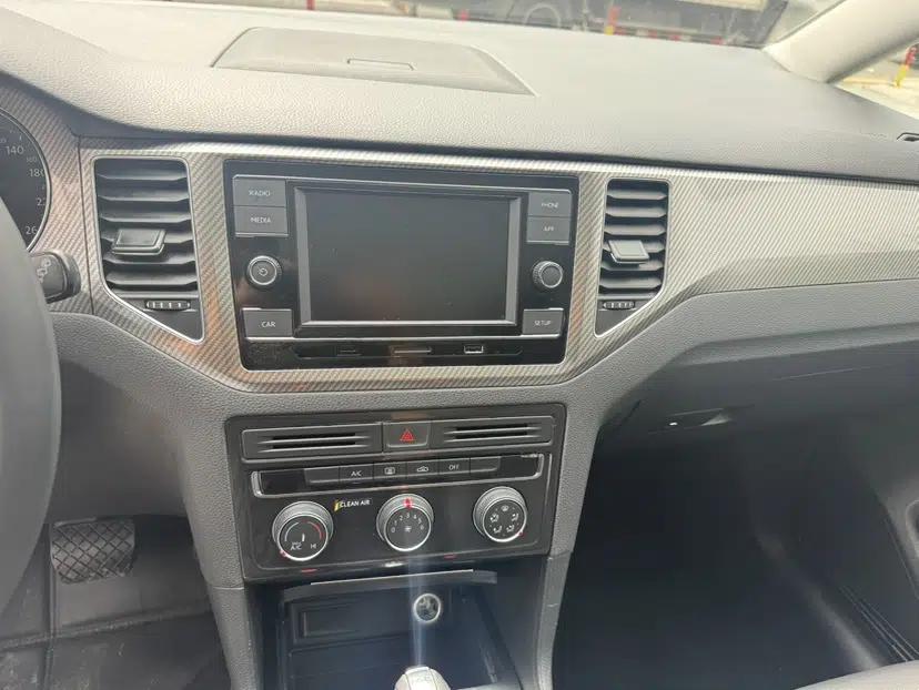 Volkswagen Golf Sportsvan 2019 280TSI Automatic Trendy Model China VI Standard — миниатюра 23