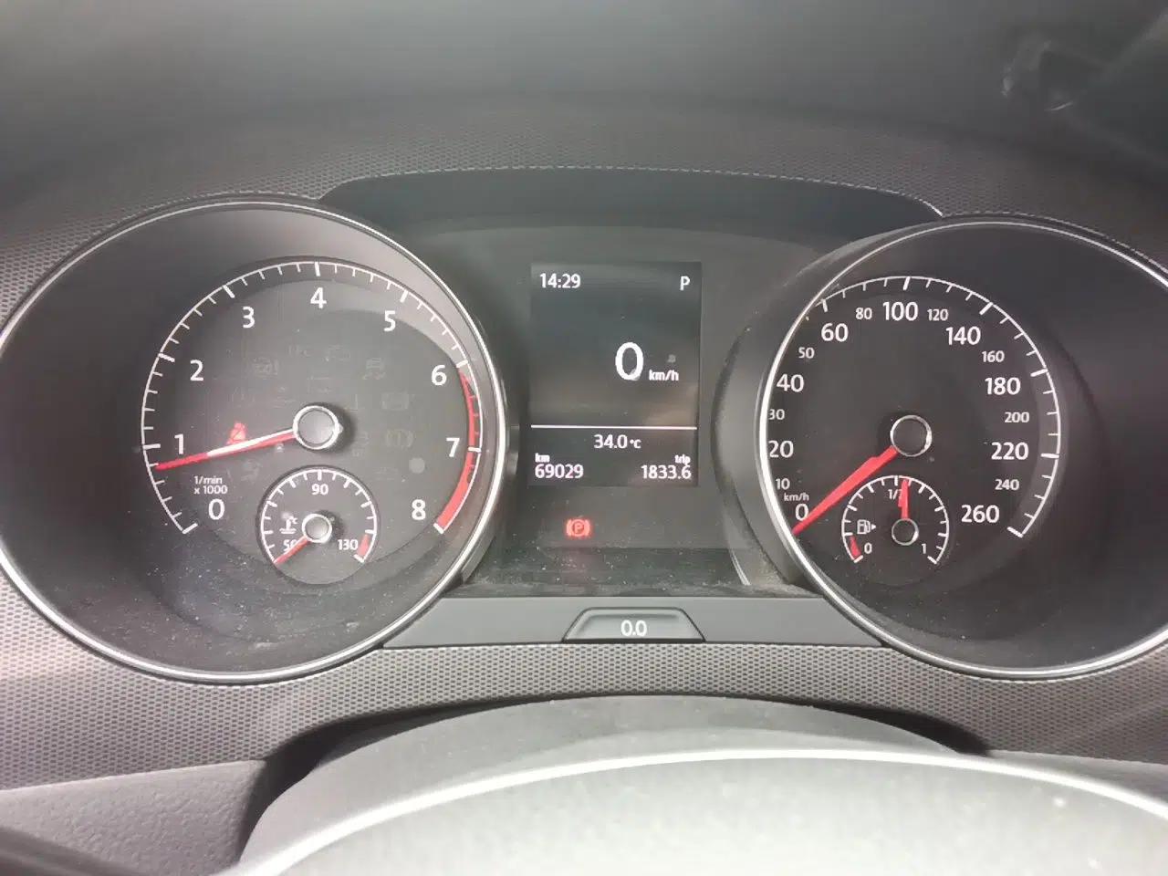 Volkswagen Golf Sportsvan 2016 230TSI Automatic Trend Edition — миниатюра 11