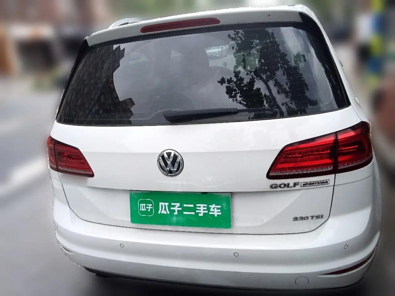 Volkswagen Golf Sportsvan 2016 230TSI Automatic Trend Edition — миниатюра 5