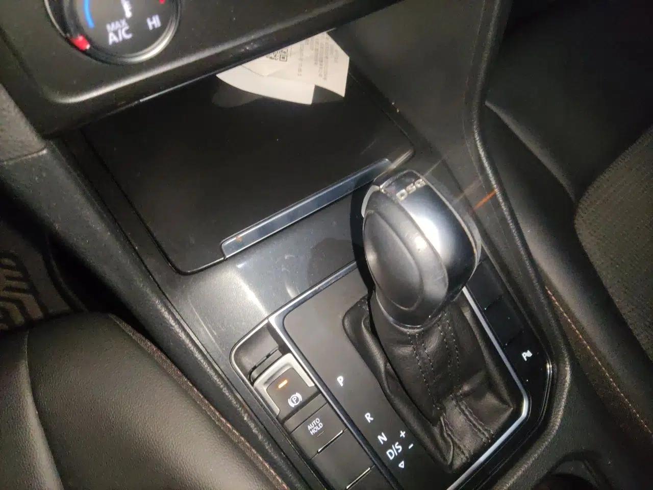 Volkswagen Golf Sportsvan 2018 230TSI Automatic Trend Edition — миниатюра 14
