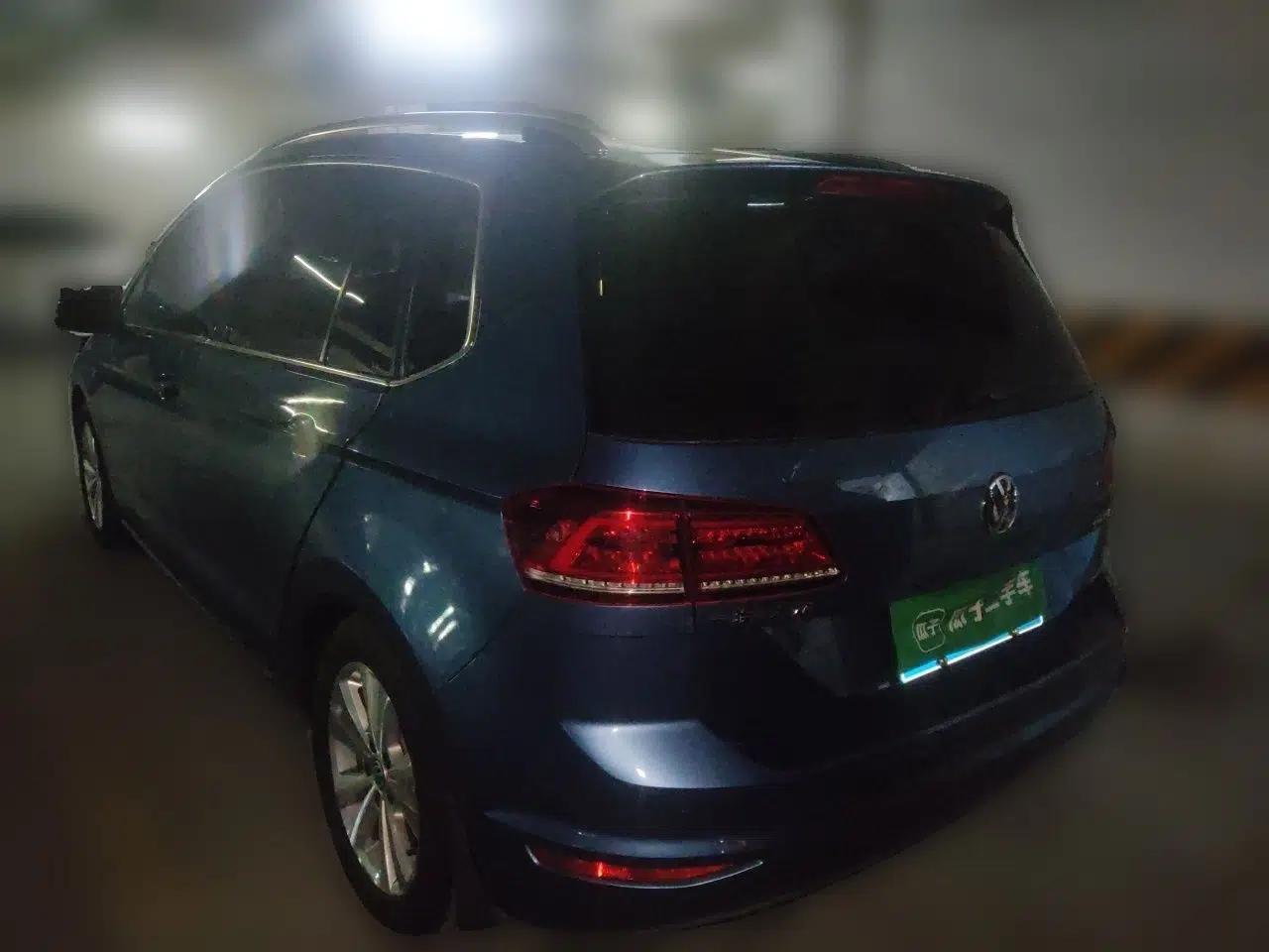 Volkswagen Golf Sportsvan 2018 230TSI Automatic Trend Edition — миниатюра 4