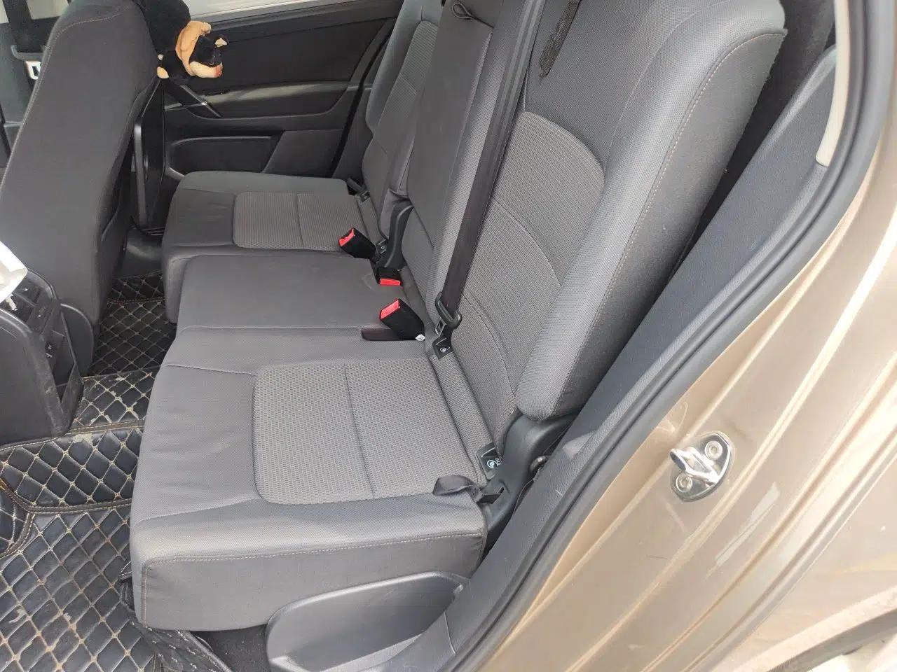 Volkswagen Golf Sportsvan 2016 230TSI Automatic Trend Edition — миниатюра 17
