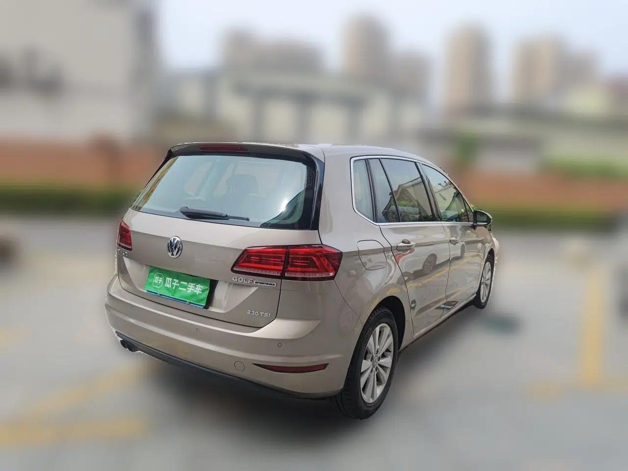 Volkswagen Golf Sportsvan 2016 230TSI Automatic Trend Edition — миниатюра 6