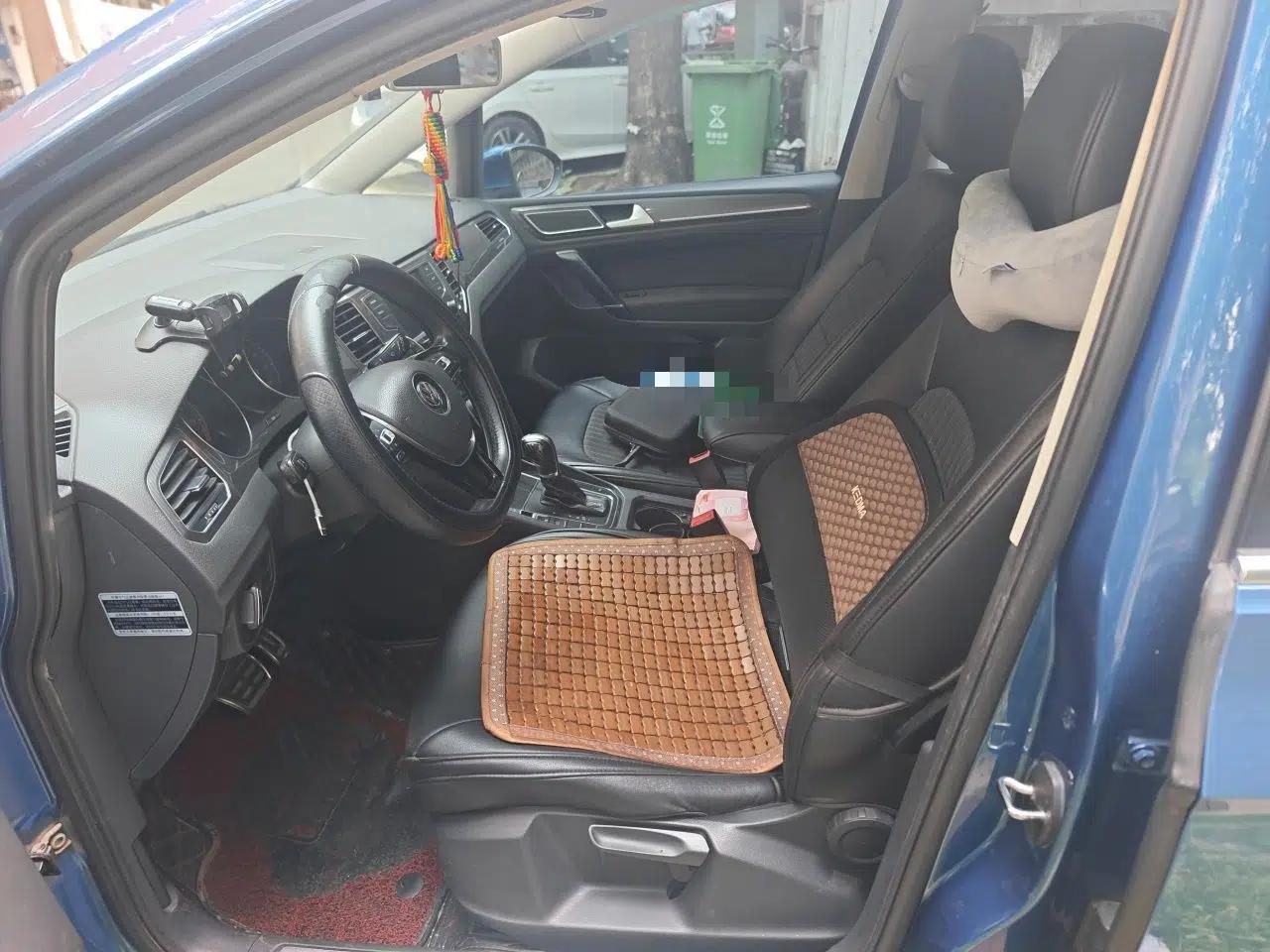 Volkswagen Golf Sportsvan 2016 230TSI Automatic Trend Edition — миниатюра 15