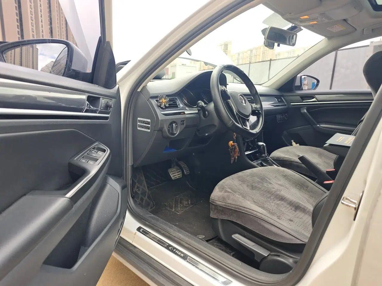 Volkswagen C-TREK 2017 230TSI DSG Comfort Version — миниатюра 16