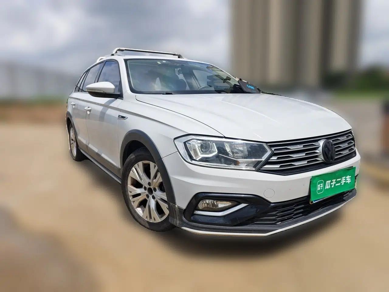 Volkswagen C-TREK 2017 230TSI DSG Comfort Version — миниатюра 3