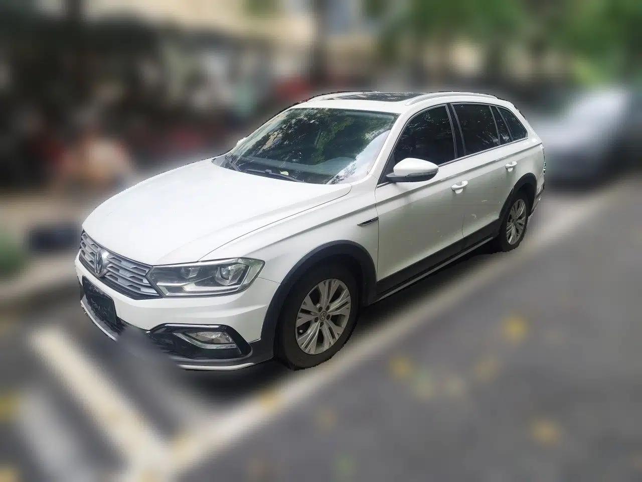 Volkswagen C-TREK 2018 1.5L Automatic Comfort Model — миниатюра 1